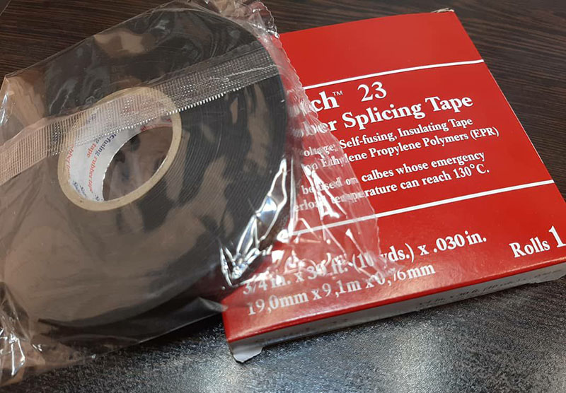 نوار آپارات باریک 19 میلیمتر برند 3M Scotch نوار آپارات باریک 19 میلیمتر برند 3M Scotch