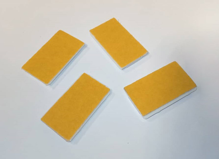 پلاک تابلو پشت چسب دار کوچک پلاک تابلو پشت چسب دار کوچک