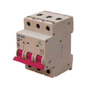 کلید مینیاتوری سه پل 2 آمپر پارس فانال (6KA)